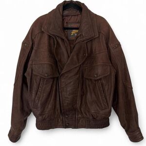 Vintage 80s Wilson’s Leather Adventure Bound brown leather bomber jacket size L